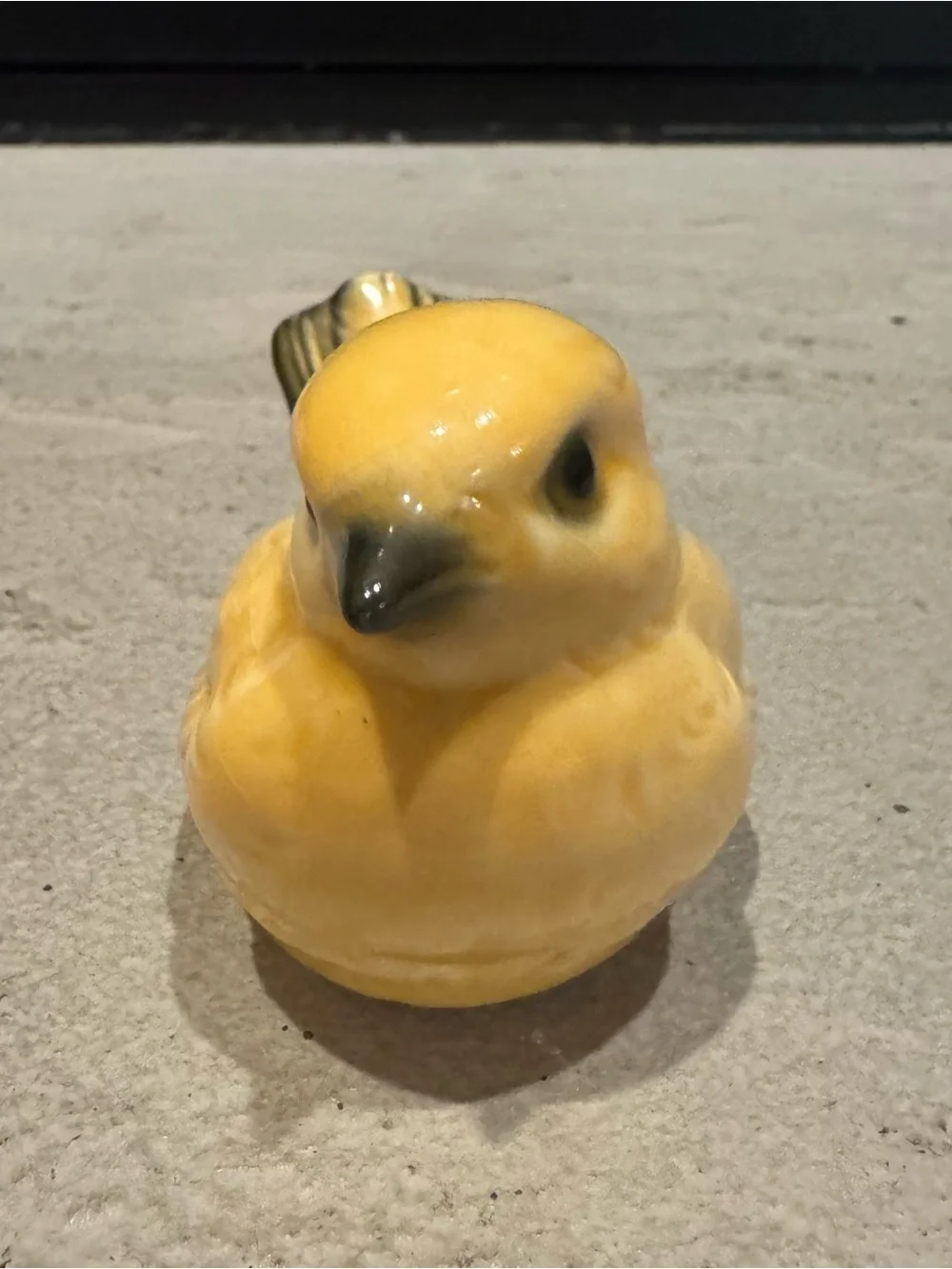 Vintage Ceramic Yellow Bird Figurine - Decorative Pet Bird Accent